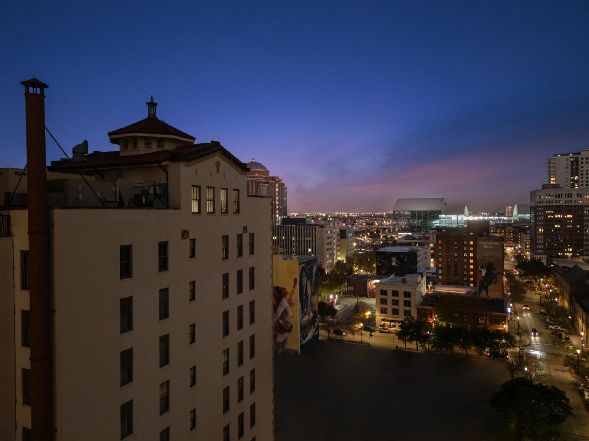 Moxy Downtown 4* Houston