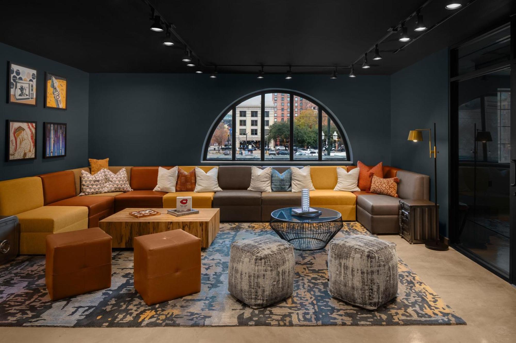 Moxy Downtown Houston